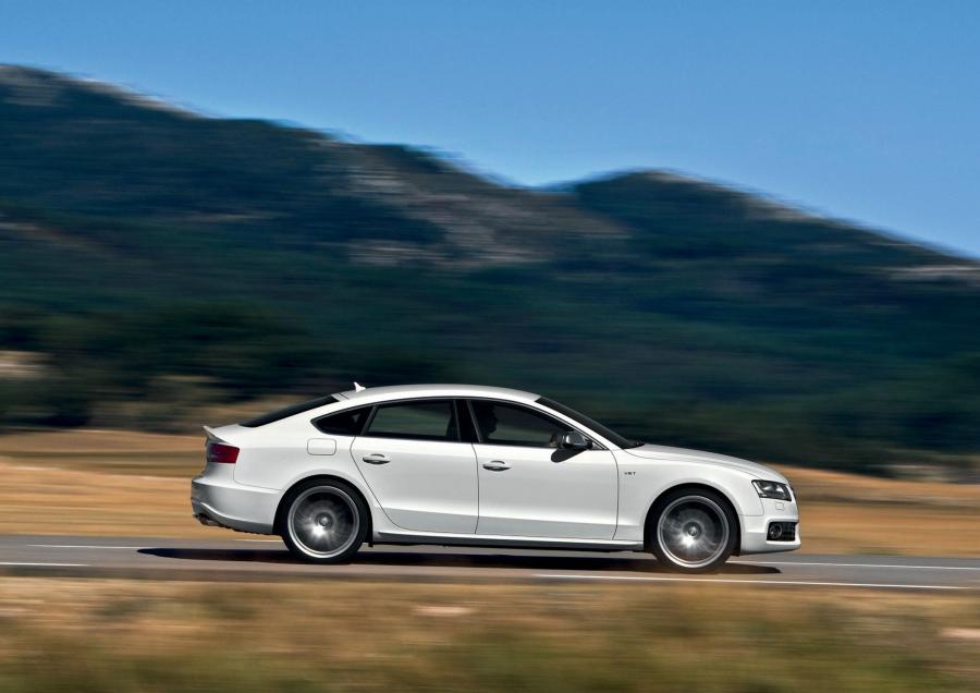  Audi S5 Sportback 2010 года  (WW) (фото 7 из 23)
